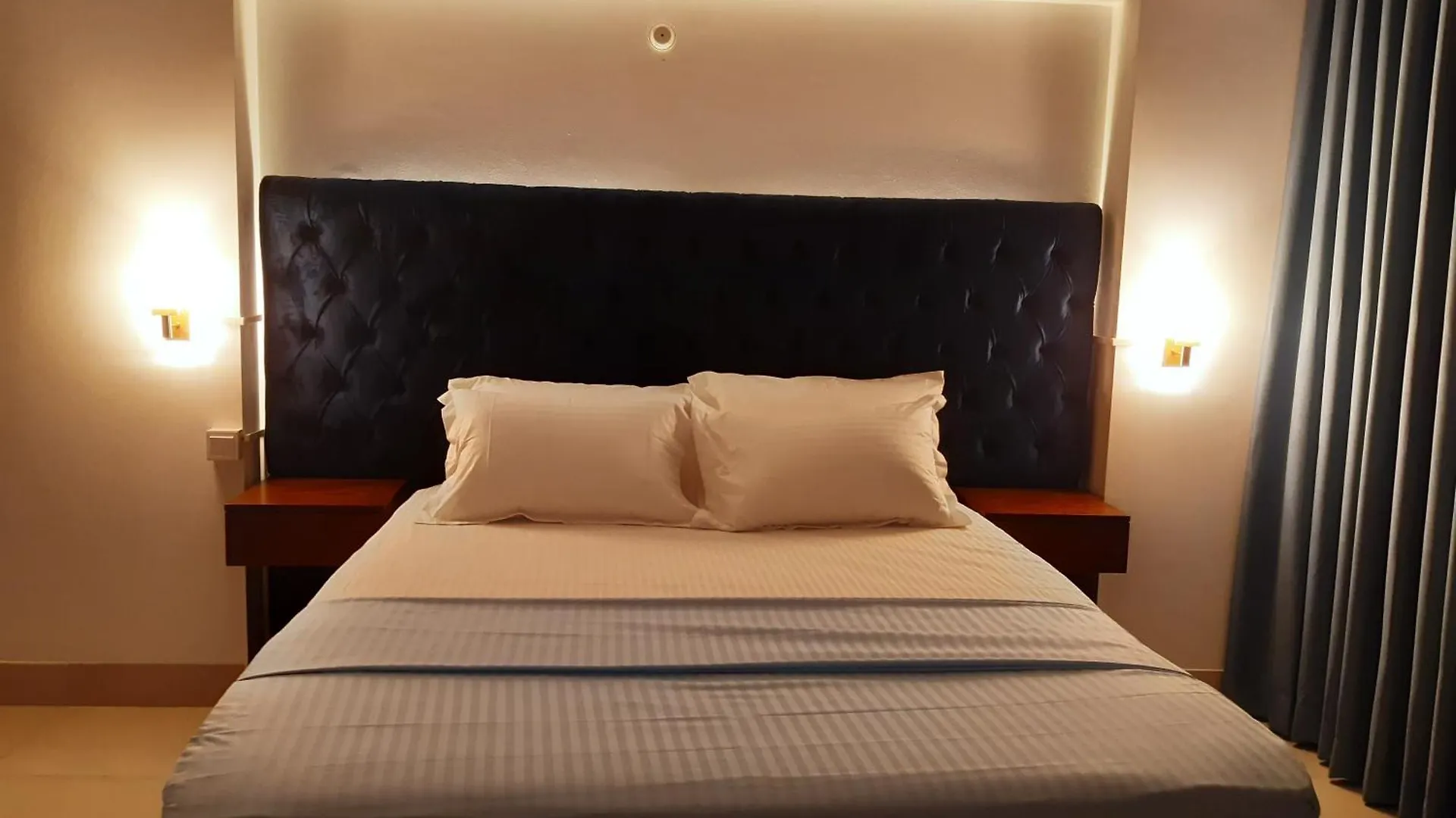 Sm Comfort Stay Dhaka