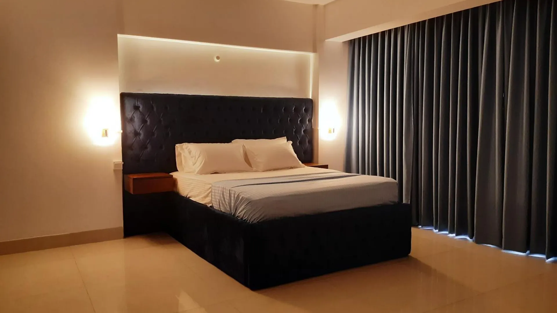 Sm Comfort Stay Dhaka Bangladesch